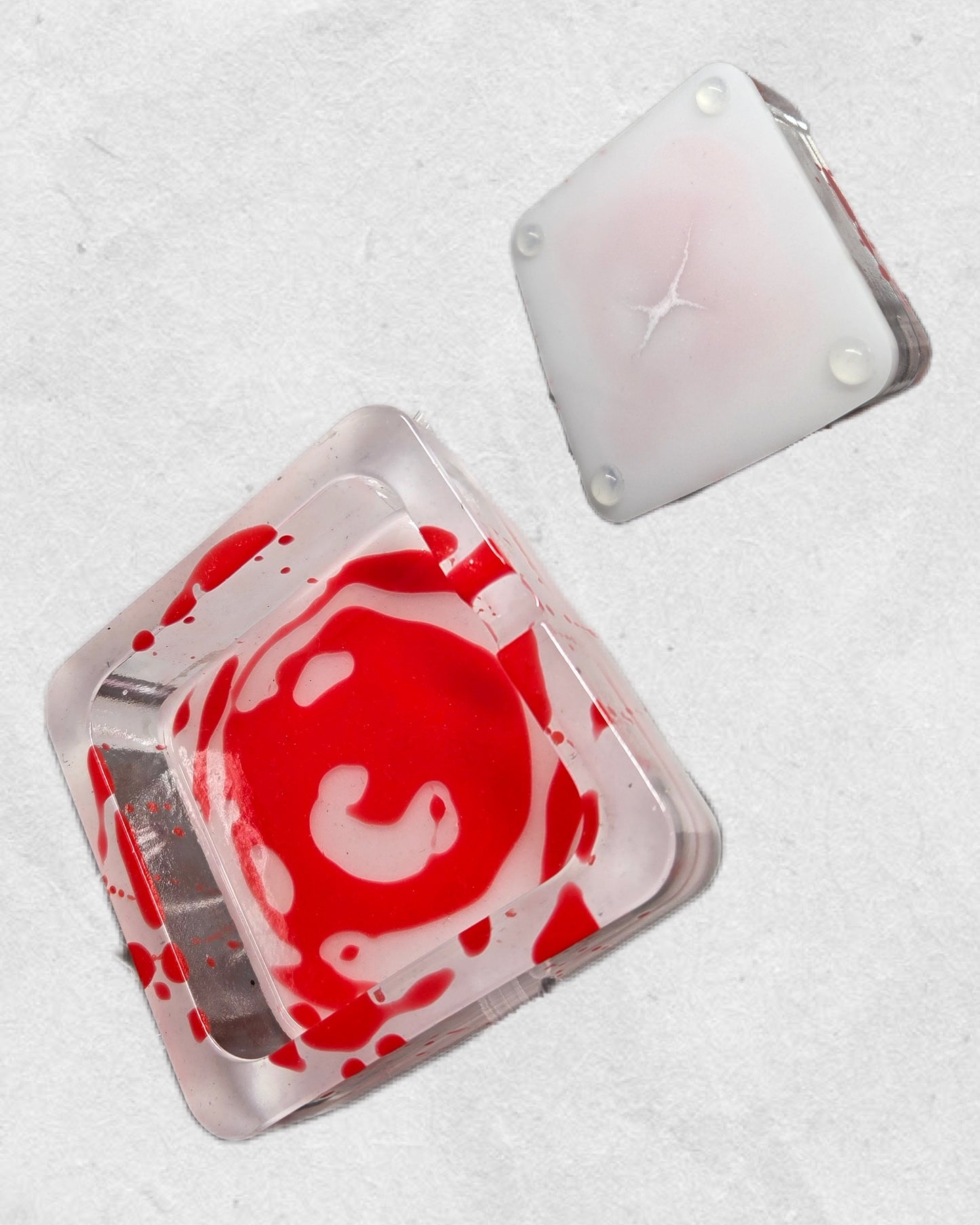 ASHTRAY (“Blood Type Resin”)