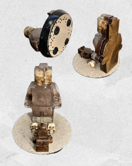 LEGO men (“End User”)